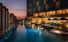 فندق كونراد بيون - لاكشري باي هيلتون